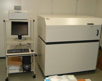 グロー放電発光分析装置